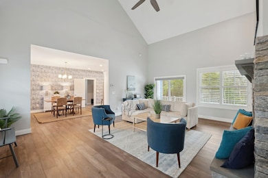 16 Christopher Ct, Wolfeboro, NH 03894 - photo 4