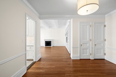 969 Park Ave unit 6C, New York, NY 10028 - photo 5