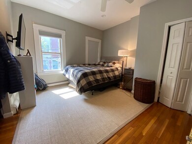 10 F St, Boston, MA 02127 - photo 7
