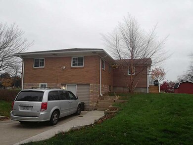 Exterior Back. side / back