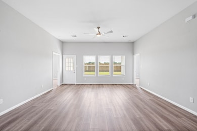 8202 James Franklin St, Houston, TX 77088 - photo 5