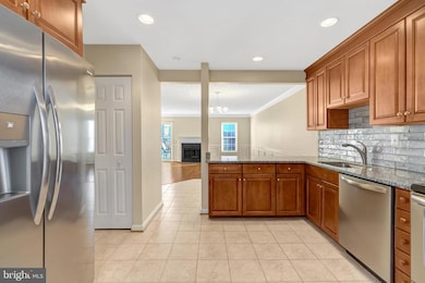 13776 Flowing Brook Ct unit 31-A, Chantilly, VA 20151 - photo 6