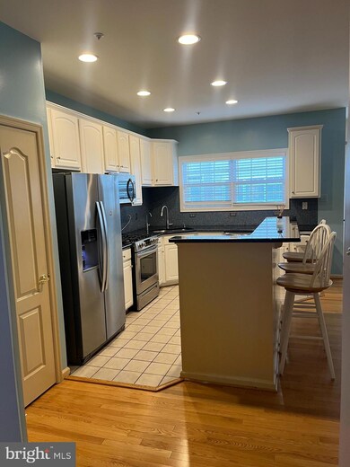 10212 Rutland Round Rd, Columbia, MD 21044 - photo 4