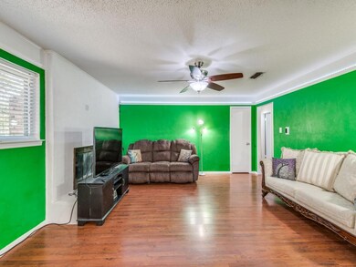 916 Gregory Ave, Bedford, TX 76022 - photo 7