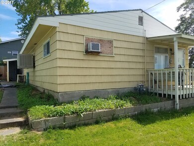 704 SE 6th St, Pendleton, OR 97801 - photo 4