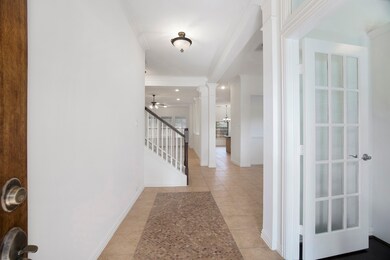Foyer / Entry