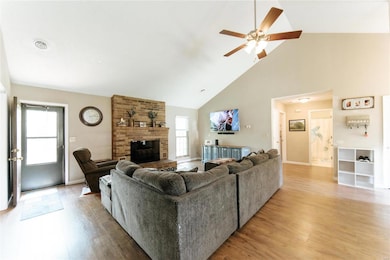 1212 Winchester Dr, Rolla, MO 65401 - photo 7