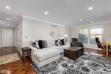 1750 Vernier Rd unit 22, Grosse Pointe Woods, MI 48236 - photo 5