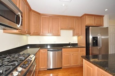 Conant Commons unit 316, Concord, MA 01742 - photo 4