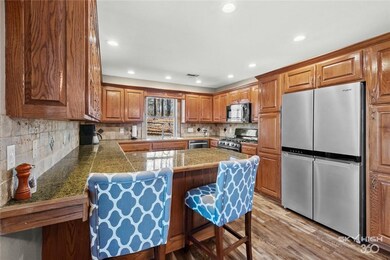 13711 Pleasure Heights Rd, Lowell, AR 72745 - photo 6