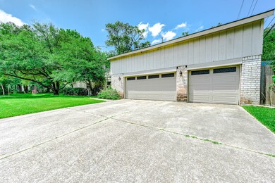 14102 Saddlebend Dr, Houston, TX 77070 - photo 5
