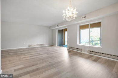 15121 Glade Dr, Silver Spring, MD 20906 - photo 2