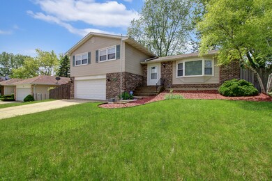 320 Stoney Brook Ct, Algonquin, IL 60102 - photo 4