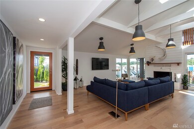 1911 E Day Island Blvd W, University Place, WA 98466 - photo 4