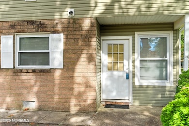 7 D Birch St unit B, Toms River, NJ 08757 - photo 4