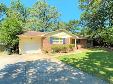 322 Whitney Dr, Fayetteville, NC 28314 - photo 2