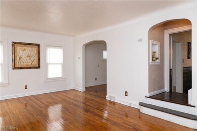 3508 Antisdale Ave, Cleveland Heights, OH 44118 - photo 3