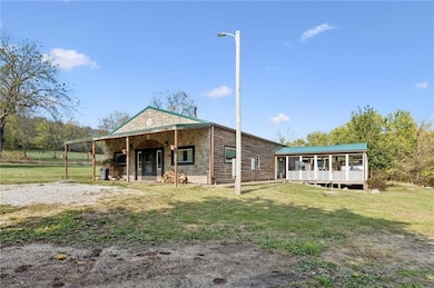 977 NW 1651st Rd, Bates City, MO 64011 - photo 2