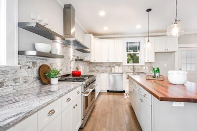 3654 Valencia Rd, Jacksonville, FL 32205 - photo 4