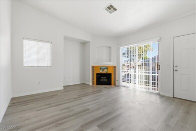 4730 E Craig Rd unit 2154, Las Vegas, NV 89115 - photo 5