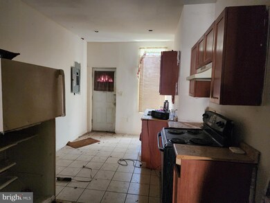 1315 W Lafayette Ave, Baltimore, MD 21217 - photo 3