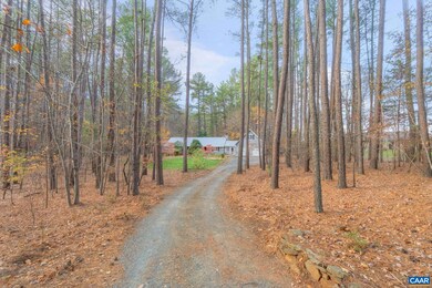 4220 Paddock Cir, Earlysville, VA 22936 - photo 2