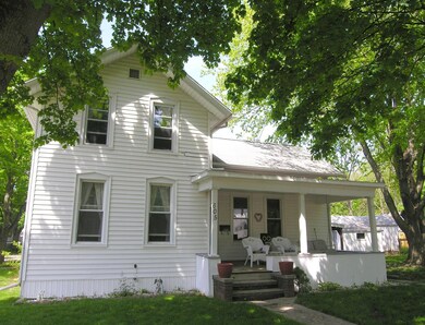 605 Toledo St, Adrian, MI 49221 - photo 2
