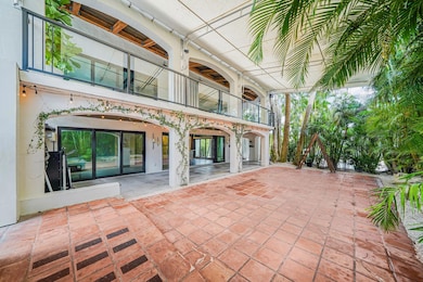 512 SW Saint Lucie Crescent, Stuart, FL 34994 - photo 5