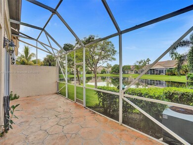 5127 Madison Lakes Cir E, Davie, FL 33328 - photo 5