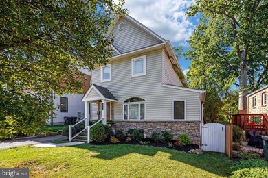 907 Lincoln Ave, Falls Church, VA 22046 - photo 3