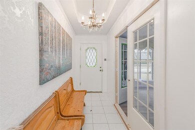 2021 Greenbriar Dr, Gainesville, TX 76240 - photo 4