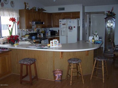 Kitchen/Family room