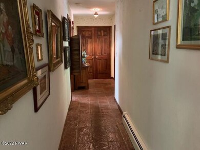 106 Chippy Cole Rd, Milford, PA 18337 - photo 4