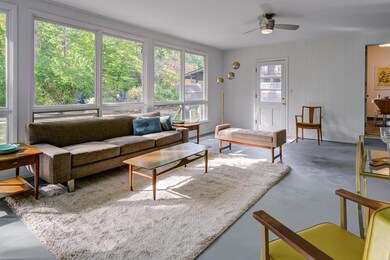 3999 Wynding Dr.