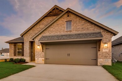 3528 Austin St, Gainesville, TX 76240 - photo 6