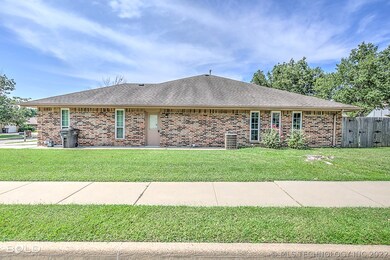 2616 SE Vicksburg St, Bartlesville, OK 74006 - photo 2