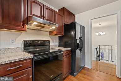 5018 King David Blvd, Annandale, VA 22003 - photo 5