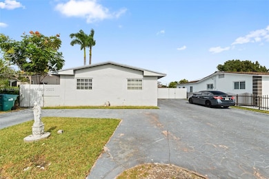 11441 SW 2nd St unit 11443, Miami, FL 33174 - photo 3