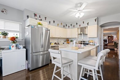 6921 26th St, Berwyn, IL 60402 - photo 4