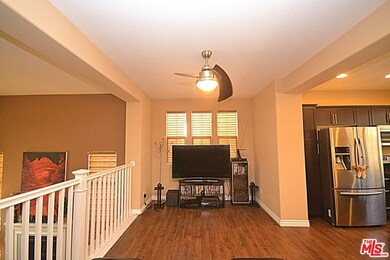 Entertain room