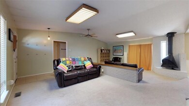 6305 N Sterling Dr, Oklahoma City, OK 73122 - photo 6