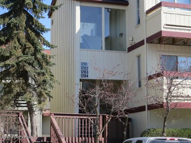 Unit 1203