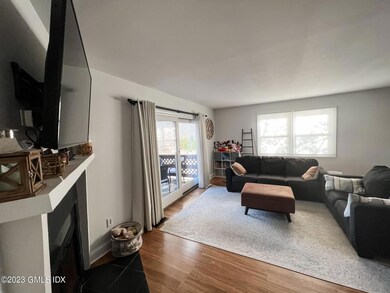 213 River Road Extension unit 1, Cos Cob, CT 06807 - photo 5