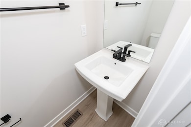 9773 Knoll Creek Ct, Sugarcrk Township, OH 45458 - photo 4