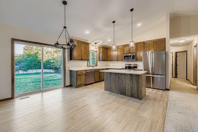 7710 Long Lake Rd, Mounds View, MN 55112 - photo 4