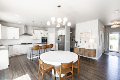 Kitchen/Dining