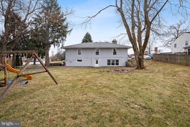 2401 Springview Rd, Norristown, PA 19401 - photo 7