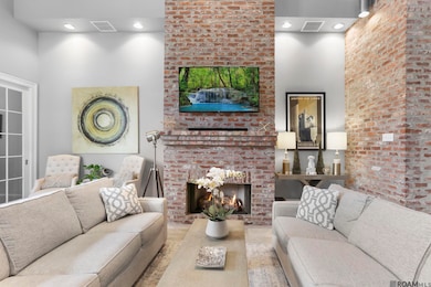 4025 Perkins Ln, Baton Rouge, LA 70808 - photo 3