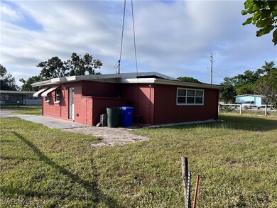 2601 Elmwood St, Fort Myers, FL 33901 - photo 4