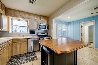 5413 Verdome Ln, Houston, TX 77092 - photo 5